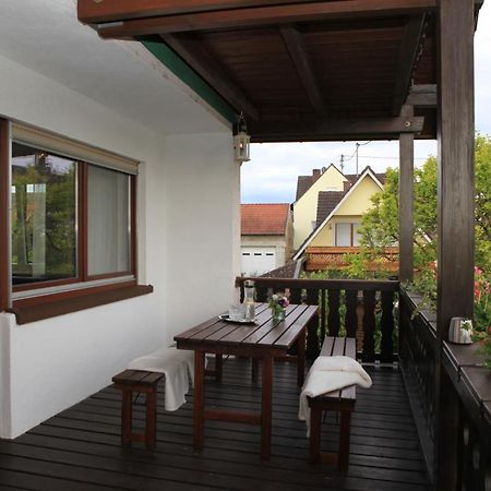 Gaestehaus Zum Rhein Rheinhausen Bagian luar foto